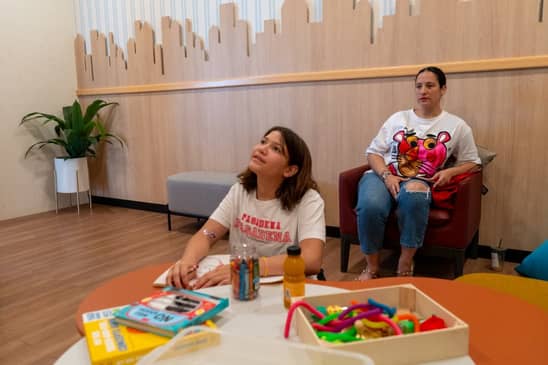 Slider image (8) Aura Regenerative Center